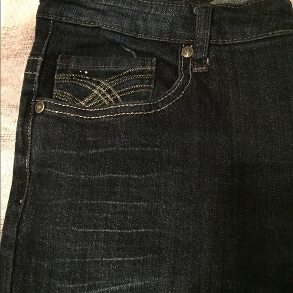 RED RIVET Dark Wash Skinny Jeans - Picture 3 of 5